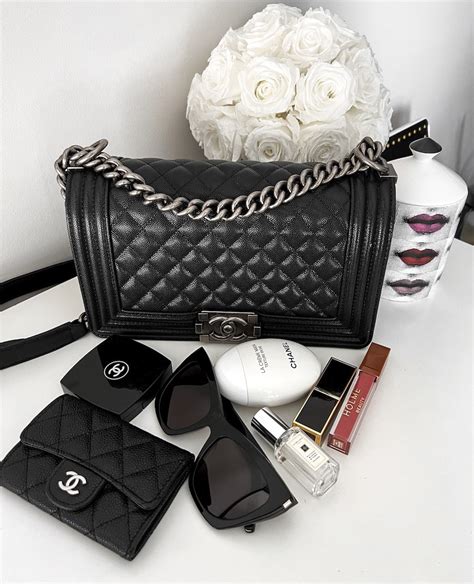 chanel boy small measurement|chanel boy bag medium price.